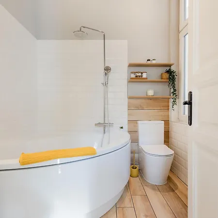 Lägenhet Bright And Cozy Urban Getaway Budapest